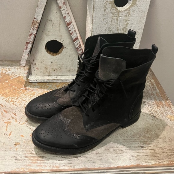 Free People Shoes - Free People Black Distressed Womens Lace up Boots Size 41/8.5